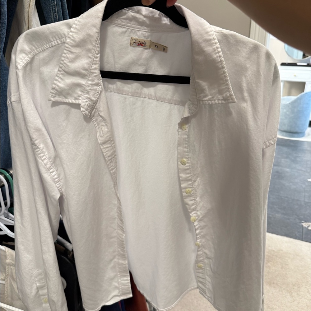 Faherty White Button-Up Blouse - Picture 2 of 2